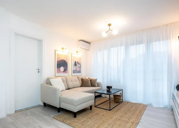 Prestige 2bdr With View In Romana Boekarest