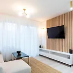 Prestige 2bdr With View In Romana