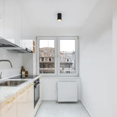 Appartement Prestige 2bdr With View In Romana Boekarest