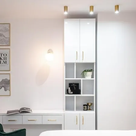 Prestige 2bdr With View In Romana *