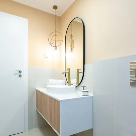 Prestige 2bdr With View In Romana *