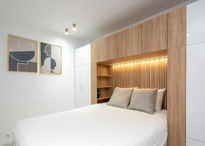 Prestige 2bdr With View In Romana