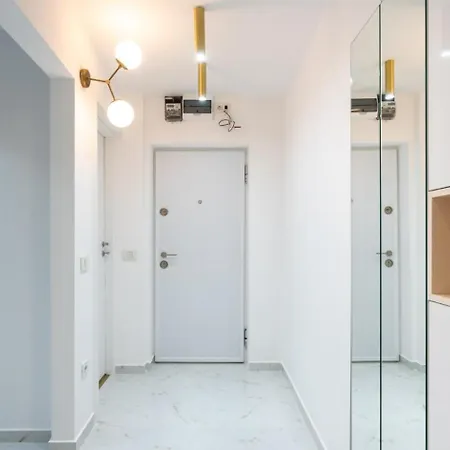 Apartamento Prestige 2bdr With View In Romana *