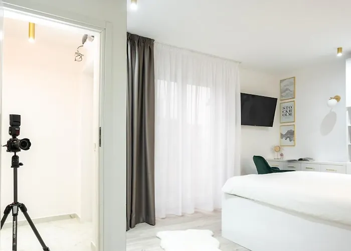 Prestige 2bdr With View In Romana Διαμέρισμα Βουκουρέστι